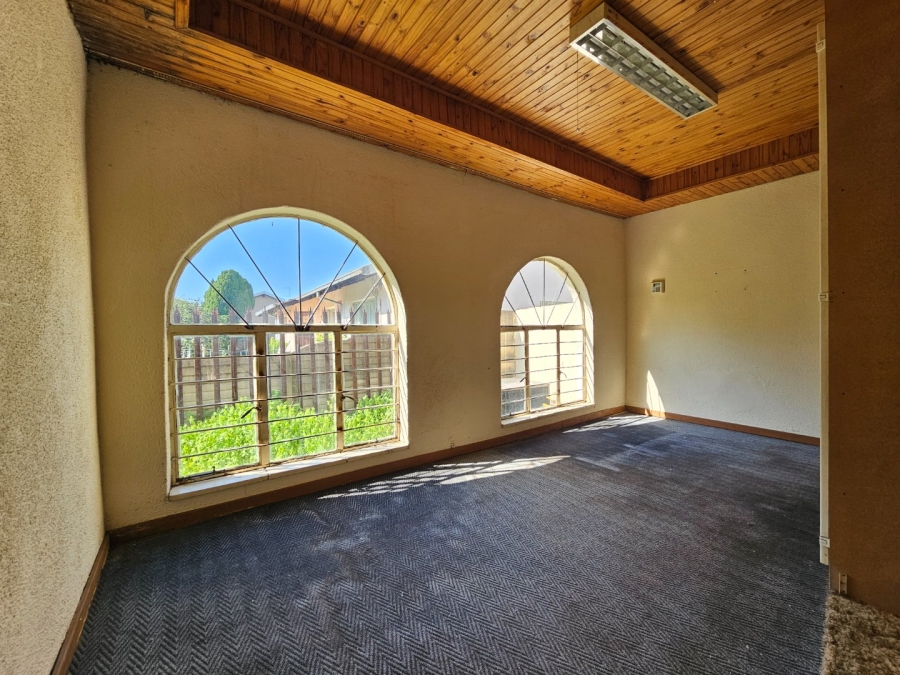 4 Bedroom Property for Sale in Vaalpark Free State